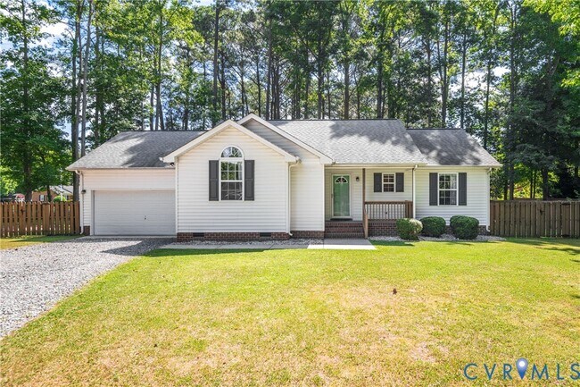 Building Photo - 2099 Yacht Club Rd