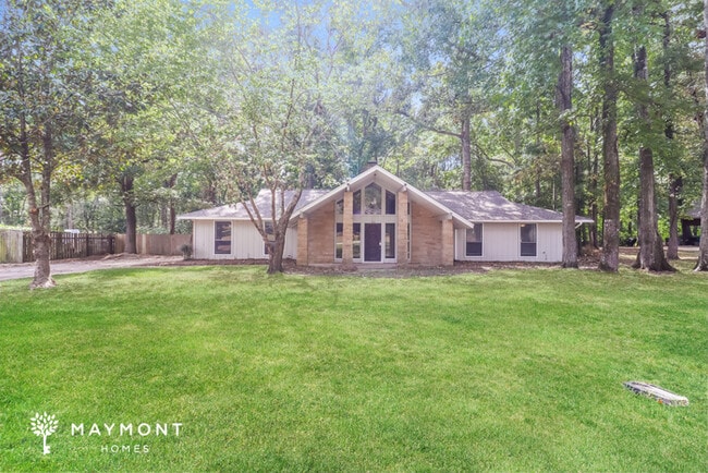 Building Photo - 523 Rusk Dr