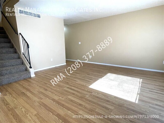 Foto del edificio - 5349 W Grover St