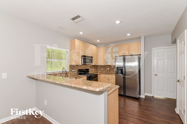 Building Photo - 2128 Brandon Park Cir