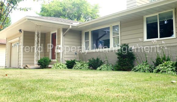 Foto del edificio - 862 11 1/2 St SW