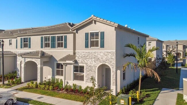 Foto del edificio - 3 br, 2.5 bath House - 1716 SE 26th Rd