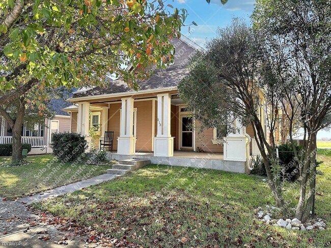 Building Photo - 4 br, 3 bath House - 213 Newberry Trl