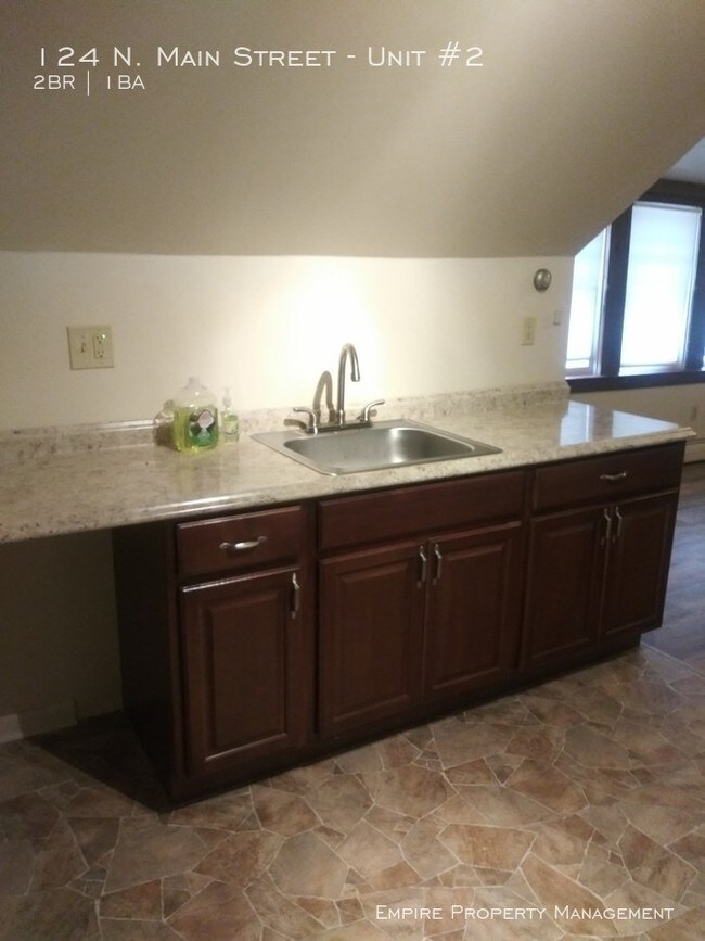 Building Photo - 2 Bedroom 1 Bath in Coopersburg, PA