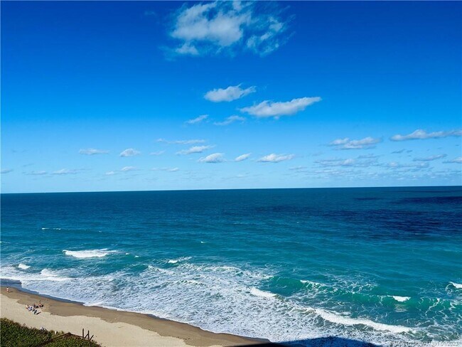 Foto del edificio - 8880 S Ocean Dr