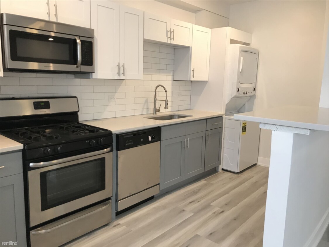 Foto principal - 5920 N Ridge Ave