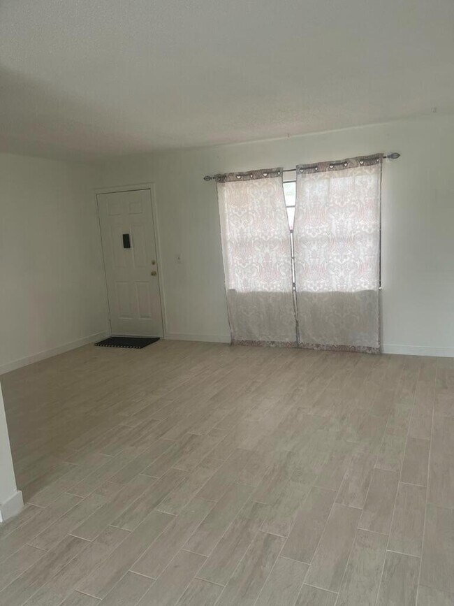 Foto del edificio - 4259 Oak Terrace Dr