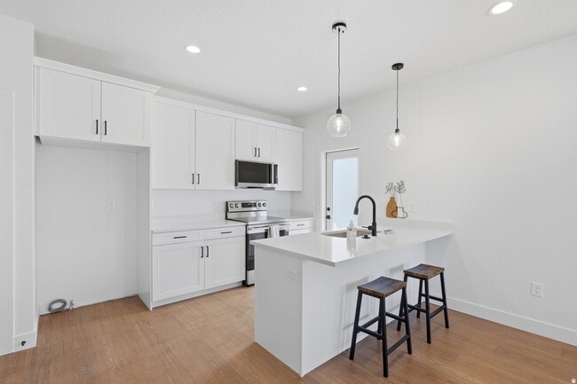 Photo - 316 Woodscape Way (Cottonwood Heights, UT) Townhome