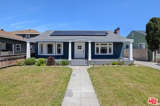 Building Photo - 137 E Ave 43