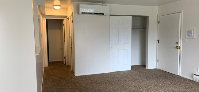 Foto del edificio - 4313 Centennial Ct