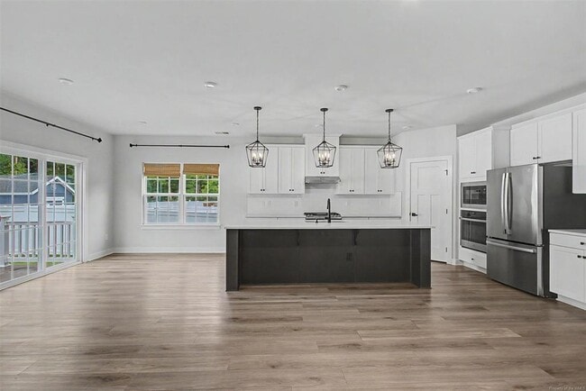 Building Photo - 239 Darden Dr