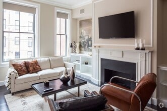 Building Photo - 275 Marlborough St