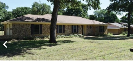 Building Photo - 600 Colleyville Terrace