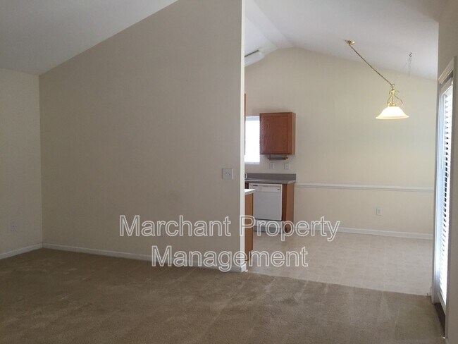 Foto del edificio - 104 Pendock Ln