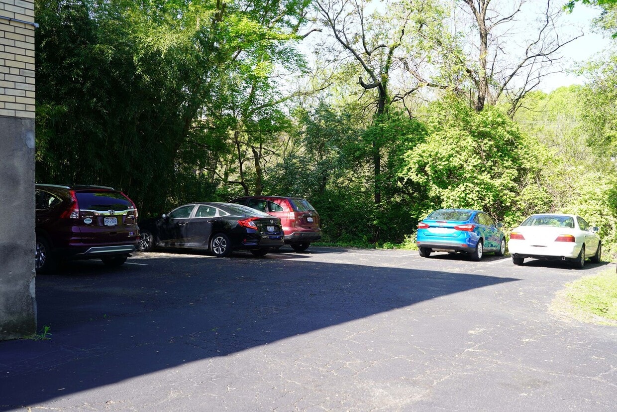 Foto principal - 3025 Clifton Ave