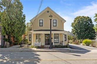Building Photo - 74 Maple Ave