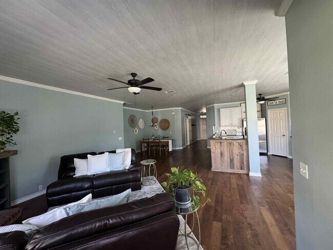 Building Photo - 20804 Silverbell Ln