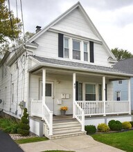 Building Photo - 40 Seneca Creek Rd