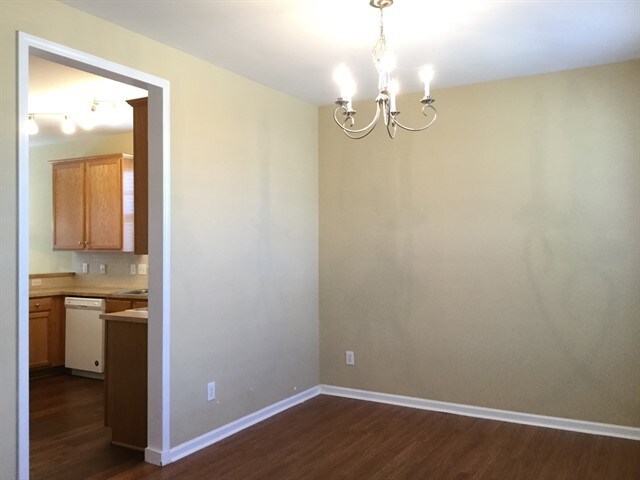 Building Photo - 9730 Dark Crystal Court