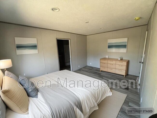 Foto del edificio - 356 Bayhead Dr