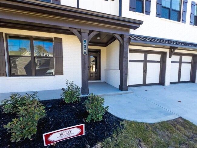 Foto del edificio - 319 Ryston Wy
