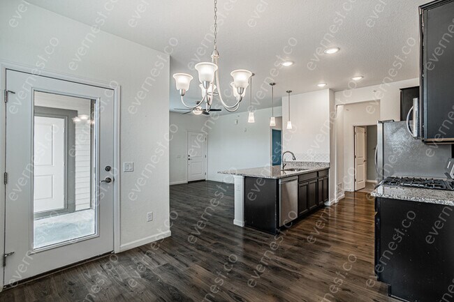 Foto del edificio - 4526 Copeland Cir