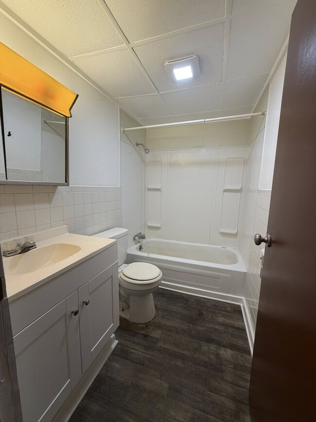 Foto del edificio - 91 W 5th St