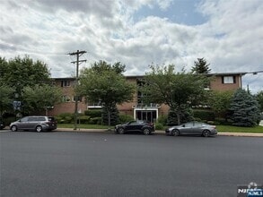 Building Photo - 289 Valley Blvd