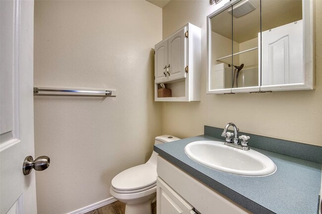 Foto del edificio - Spacious 4 bed/ 3 bath Hamilton Home
