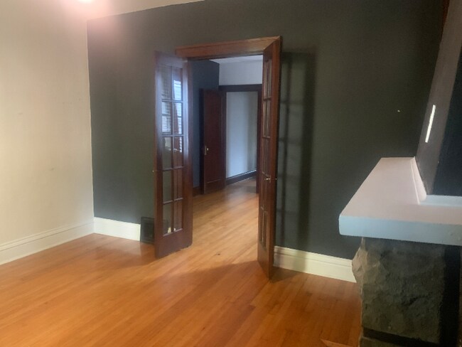 Foto del edificio - 5538 Walsh St