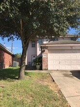 Building Photo - 10223 Azalea Village Dr