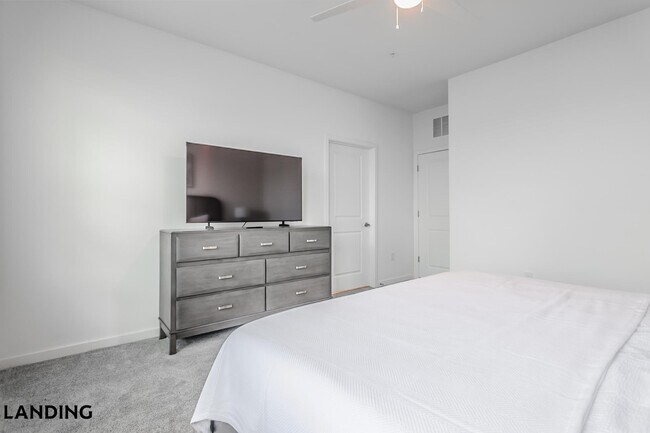 Foto del edificio - 515 Corso Ln