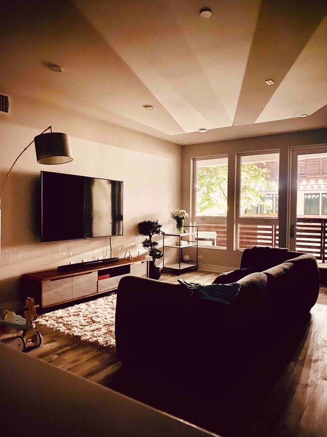 Foto del edificio - 6030 S Seabluff Dr