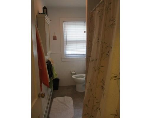 Foto del edificio - 28 Watson Rd