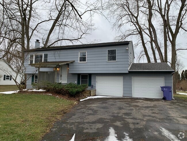 Building Photo - 419 Phillips Rd