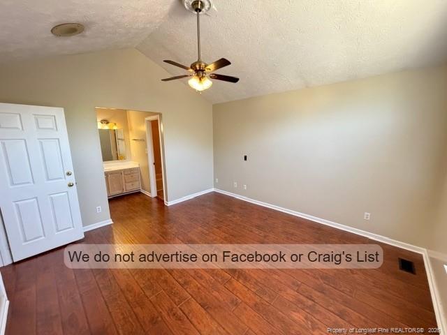 Foto del edificio - 321 Abbottswood Dr