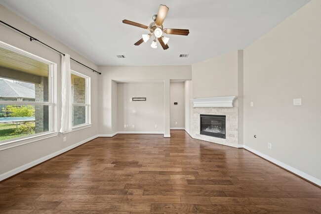 Building Photo - 10026 Tribeca Trl
