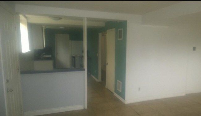 Foto del edificio - 6222 B  4th Ave NW