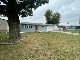 Building Photo - 209 N 14th Ave
