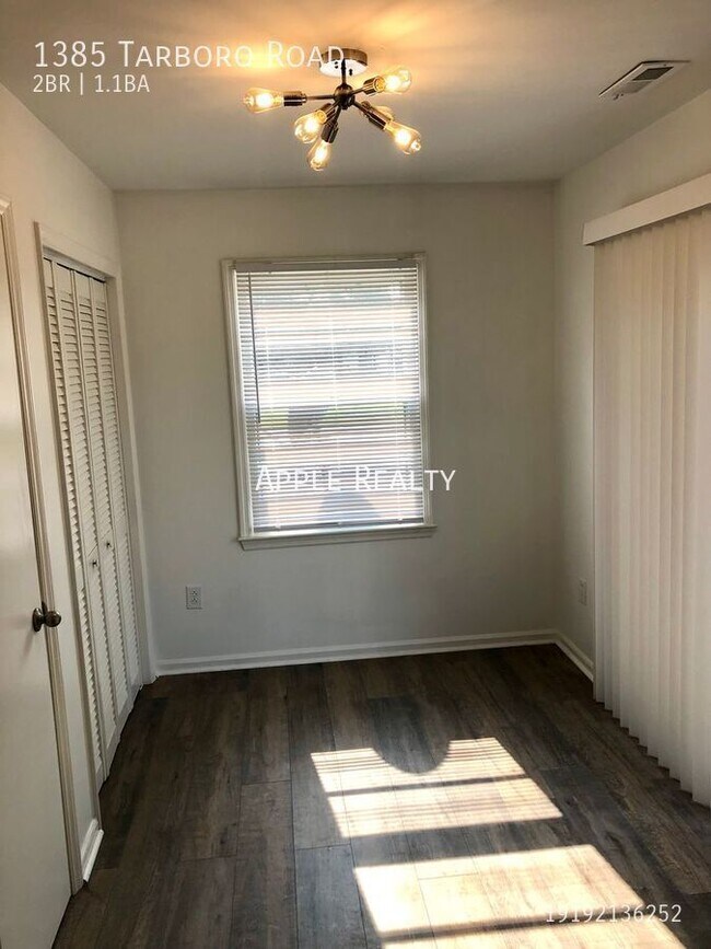 Foto del edificio - 1385 Tarboro Rd