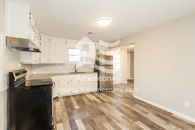 Foto del edificio - 5220 NE 46th Terrace