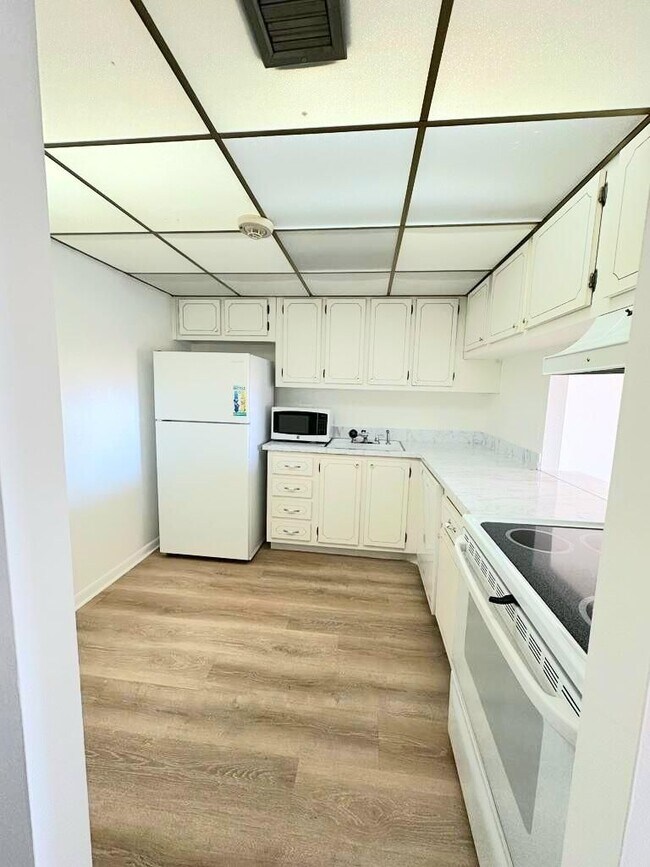 Foto del edificio - 480 Executive Center Dr