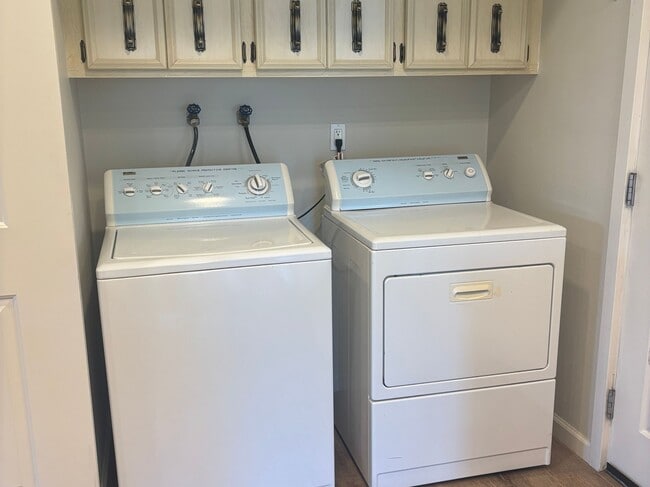 Building Photo - 74361 Zircon Cir E