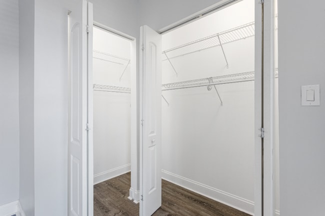 Foto del edificio - 1521 W Sherwin Ave