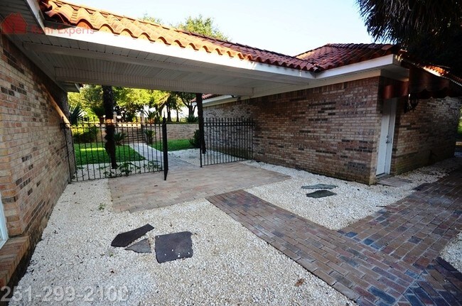 Building Photo - 4580 Copeland Island Dr W