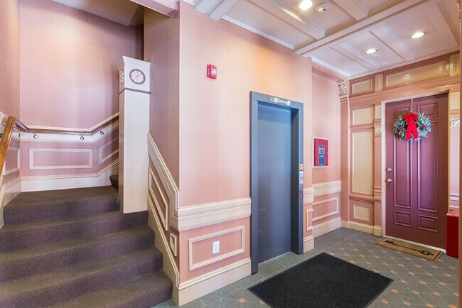 Building Photo - 115 Commonwealth Ave