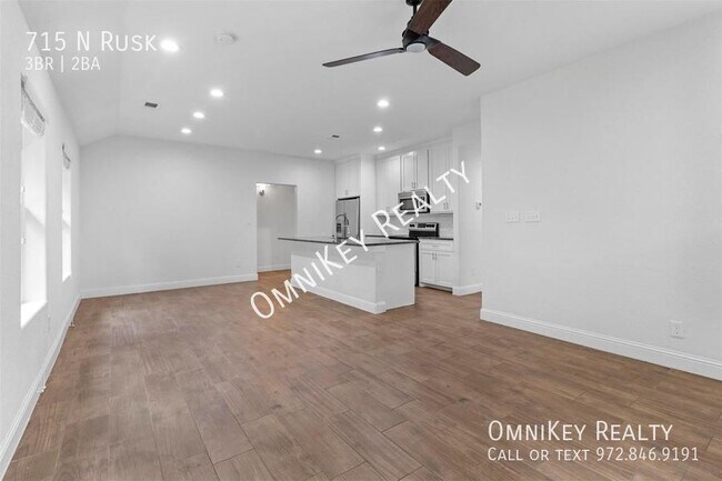 Foto del edificio - 715 N Rusk-