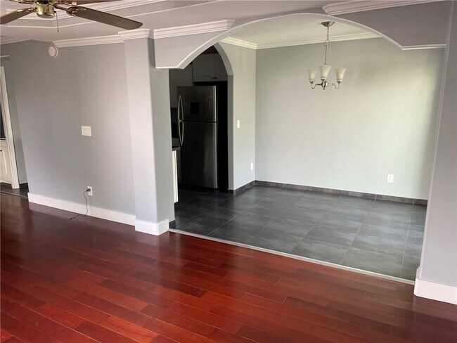 Building Photo - 3812 Mulkey Cir SW