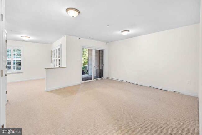Building Photo - 8810 Great Gorge Way