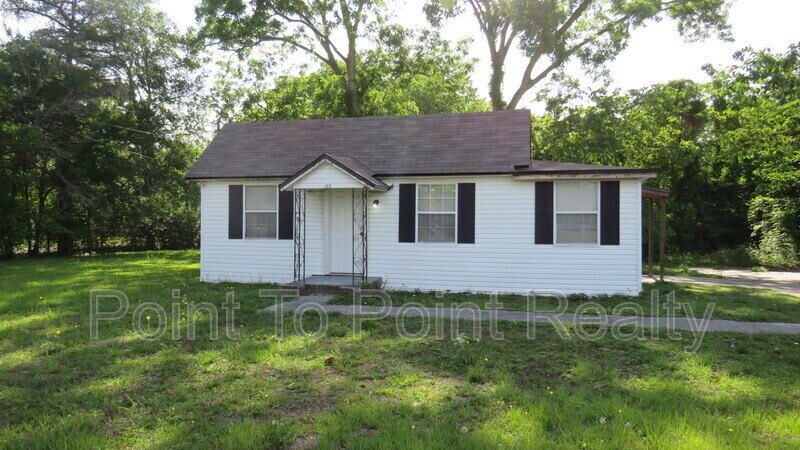Primary Photo - 253 Jackson Ave N